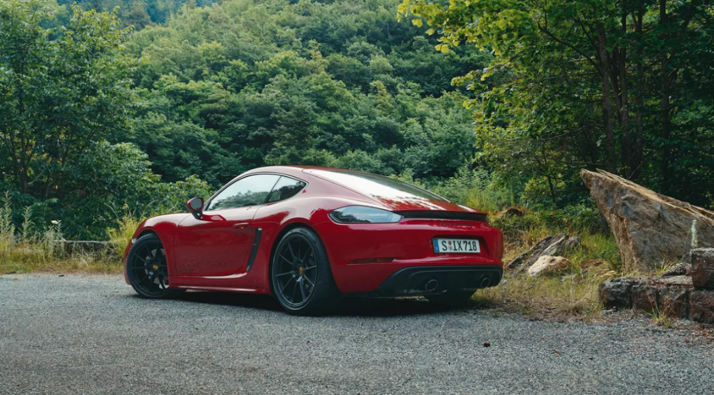 porsche cayman gts 4.0 rear